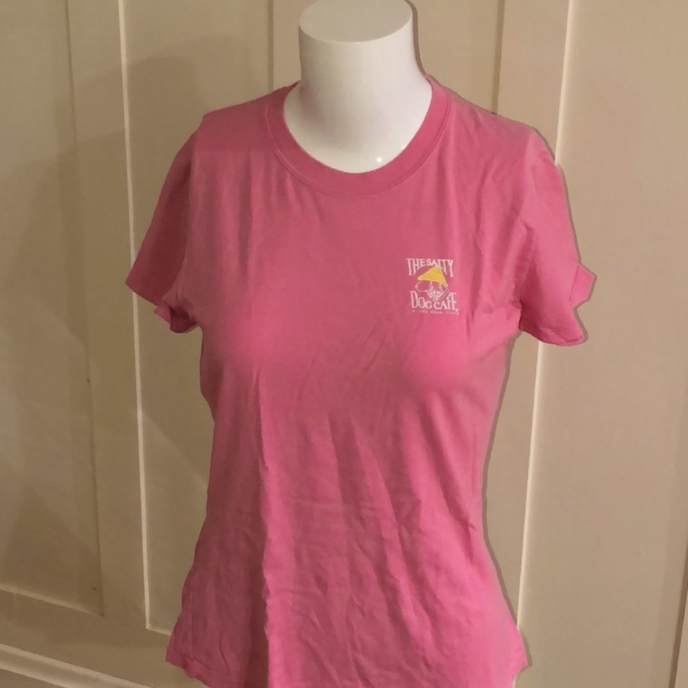 Salty dog cafe t shirt- medium